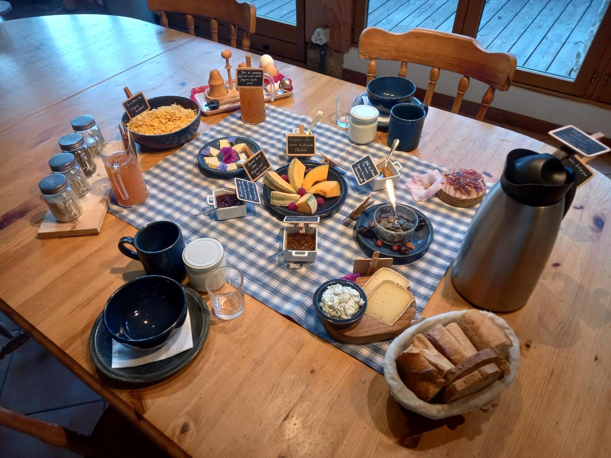 Champagne-en-Valromey Valreley, Chambres Et Table D'Hotes Eco-Friendly Avec Bain Nordique Au Sud Du Massif Du Jura المظهر الخارجي الصورة